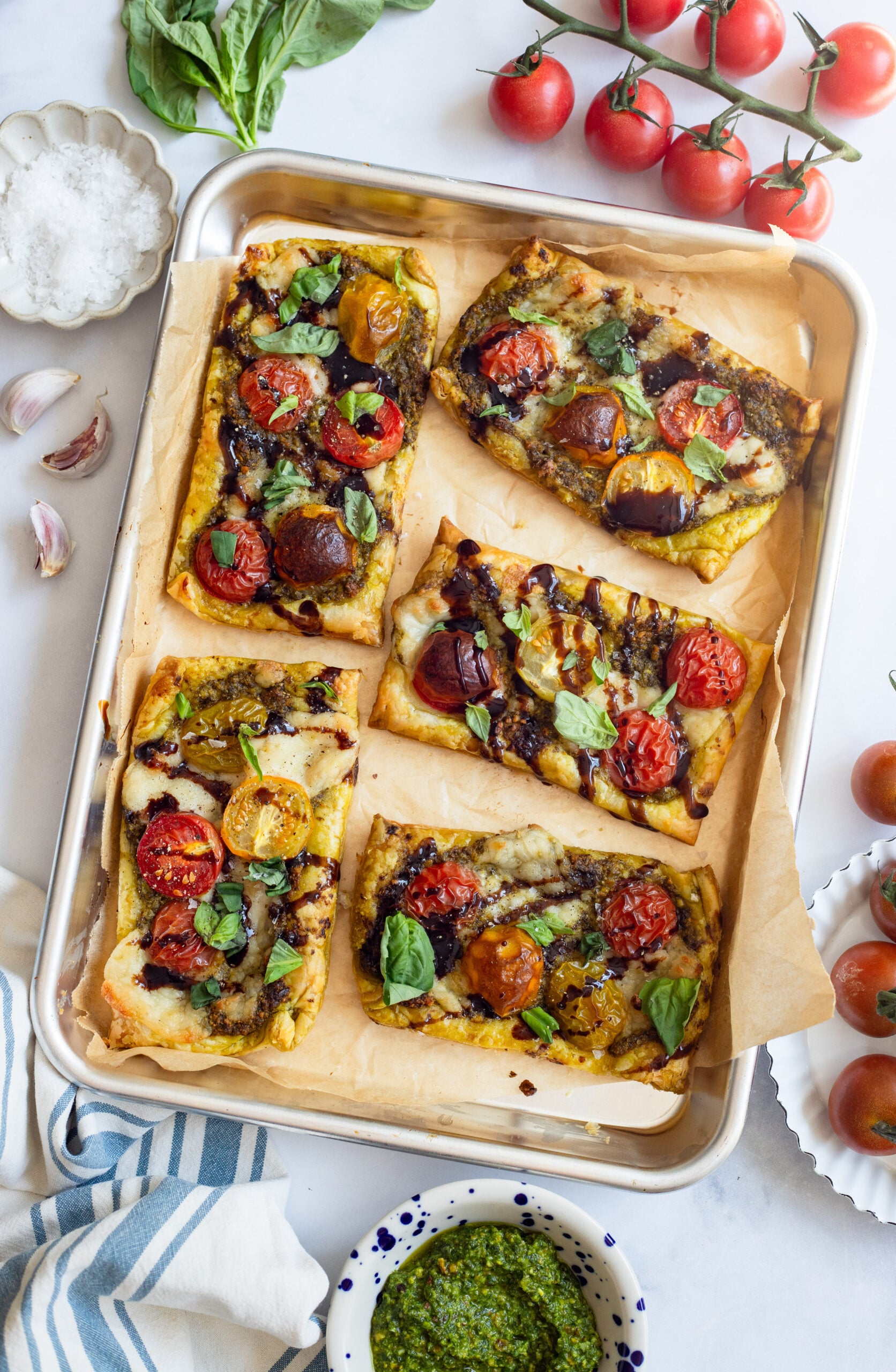 tomato-basil-tarts